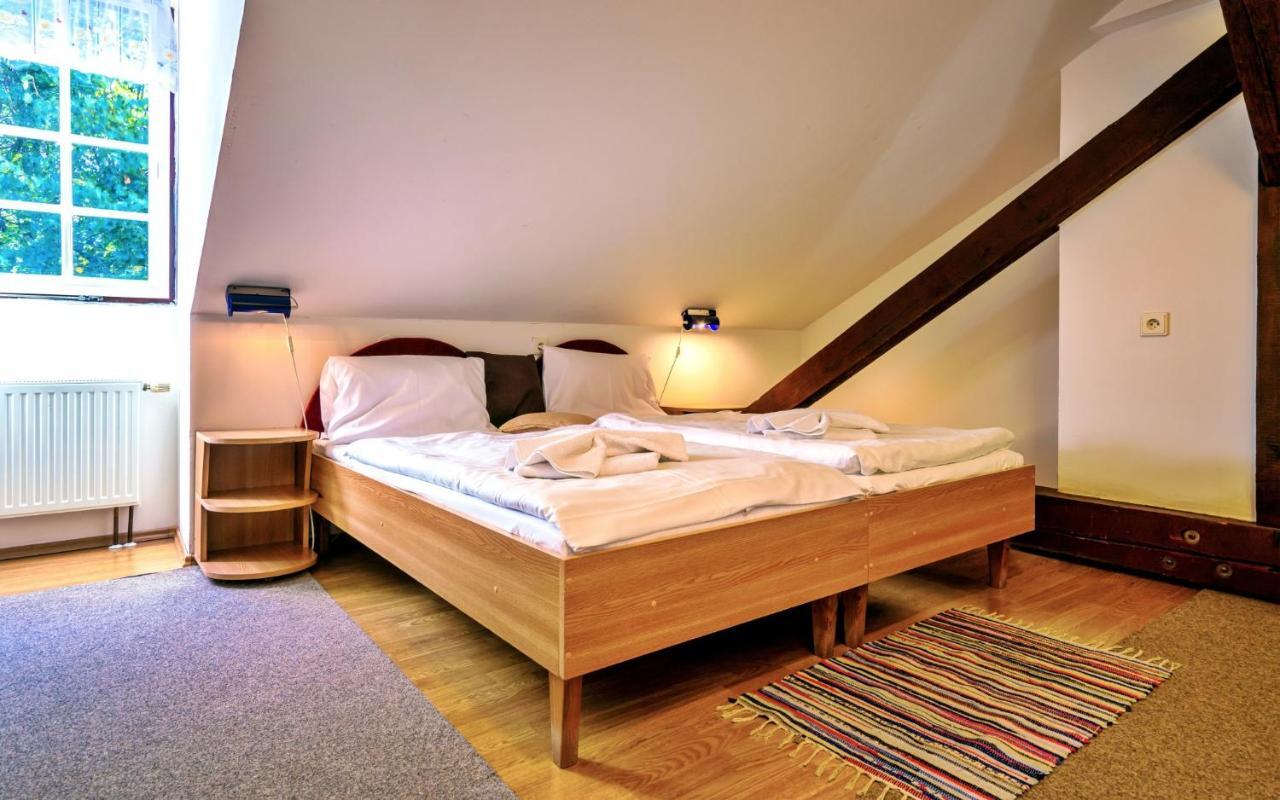 Hotel Dzban Jindrichov Eksteriør billede